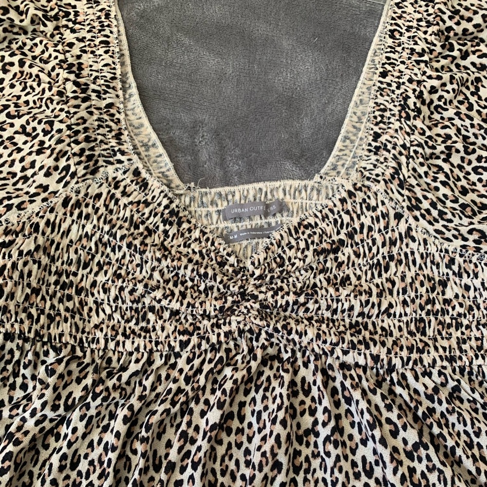 Urban Outfitters Top - Picture 2 of 3